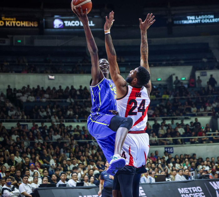 彩票-PBA文班亚马？波尔场均37.3+16.3+3.5帽 太阳未续约他后悔吗？|蒂姆·波尔|菲尼克斯太阳队|纽约尼克斯队|奥兰多魔术队|波尔-波尔_新浪体育_新浪新闻